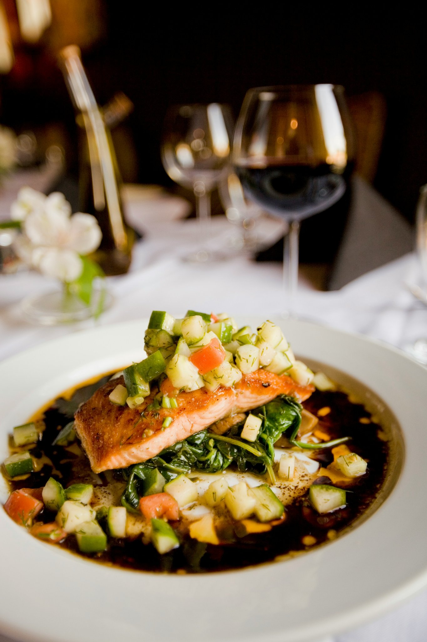 Hyannis Dining (10 min)
